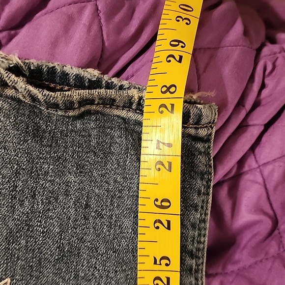 Lucky Brand Stella Skinny Star Embroidered Distressed Jeans - Picture 9 of 10